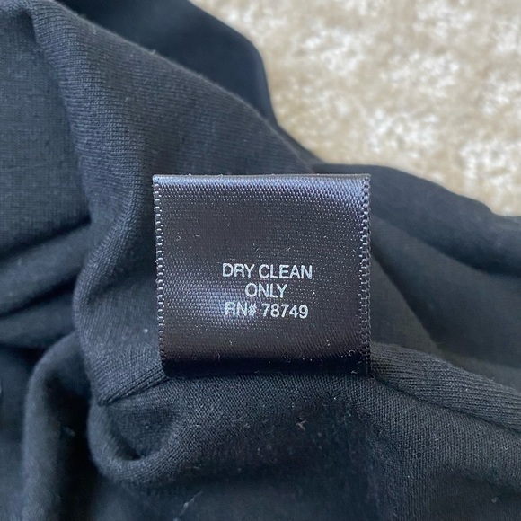 ARDEN B. Halter Top with Beaded Medallion Vintage - Picture 9 of 13